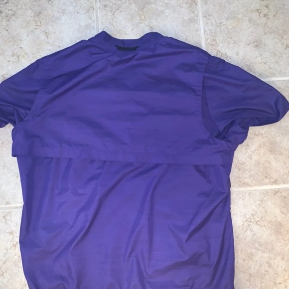 Nike Windbreaker - Picture 3 of 3